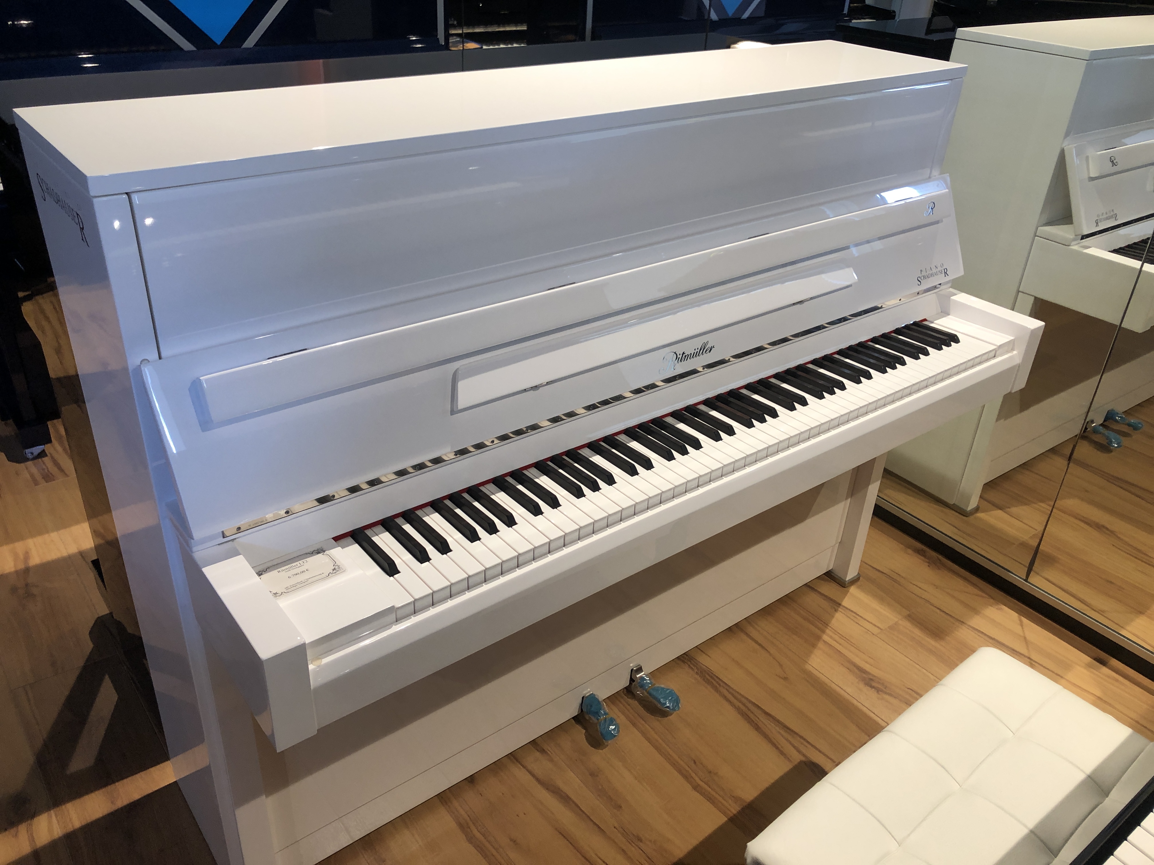 Ritmüller LT2 Ritmüller LT2